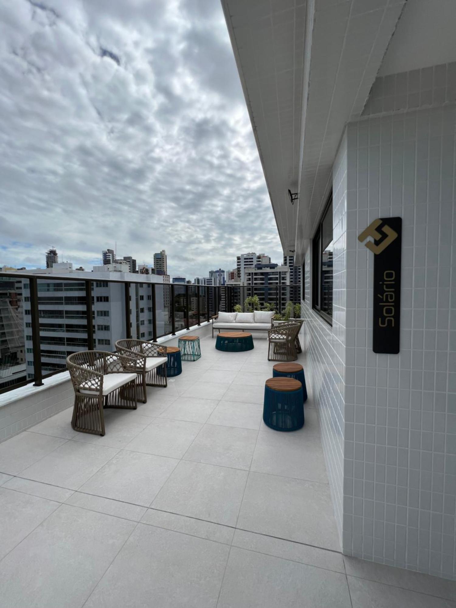 Apartamento Luxuoso A 350m Da De Tambau *